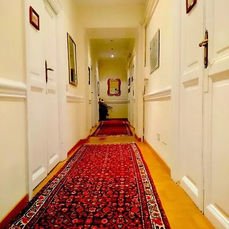 San Michele A Porta Pia Bed & Breakfast Roma